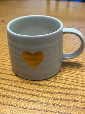 Indaba Gold Heart Speckled Stoneware Mug – Cream 12oz – Handcrafted